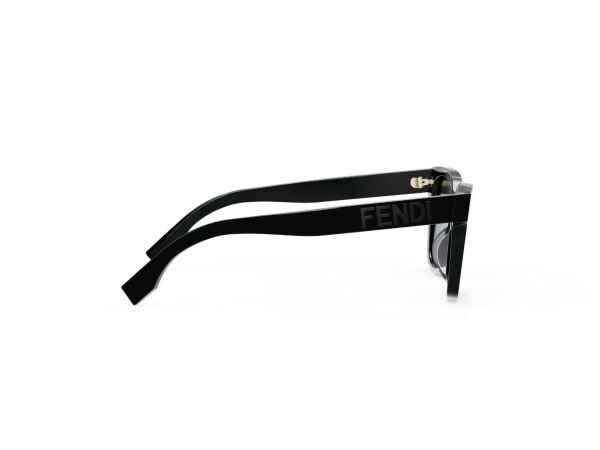 Fendi Lettering FE 40046U